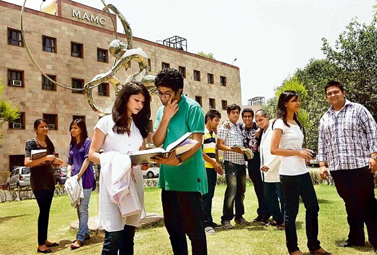 Maulana Azad Medical College, New Delhi